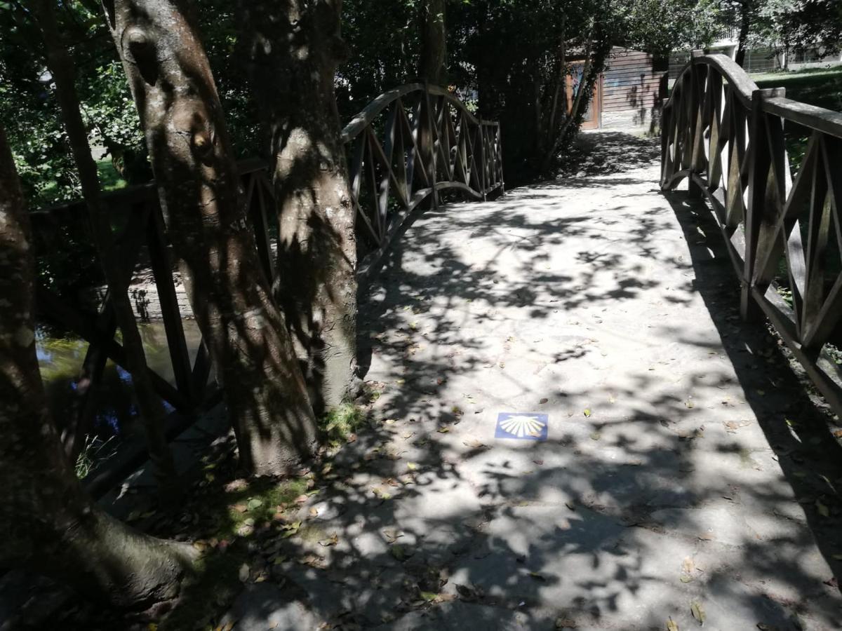 Albergue Camino Real Sigueiro Luaran gambar